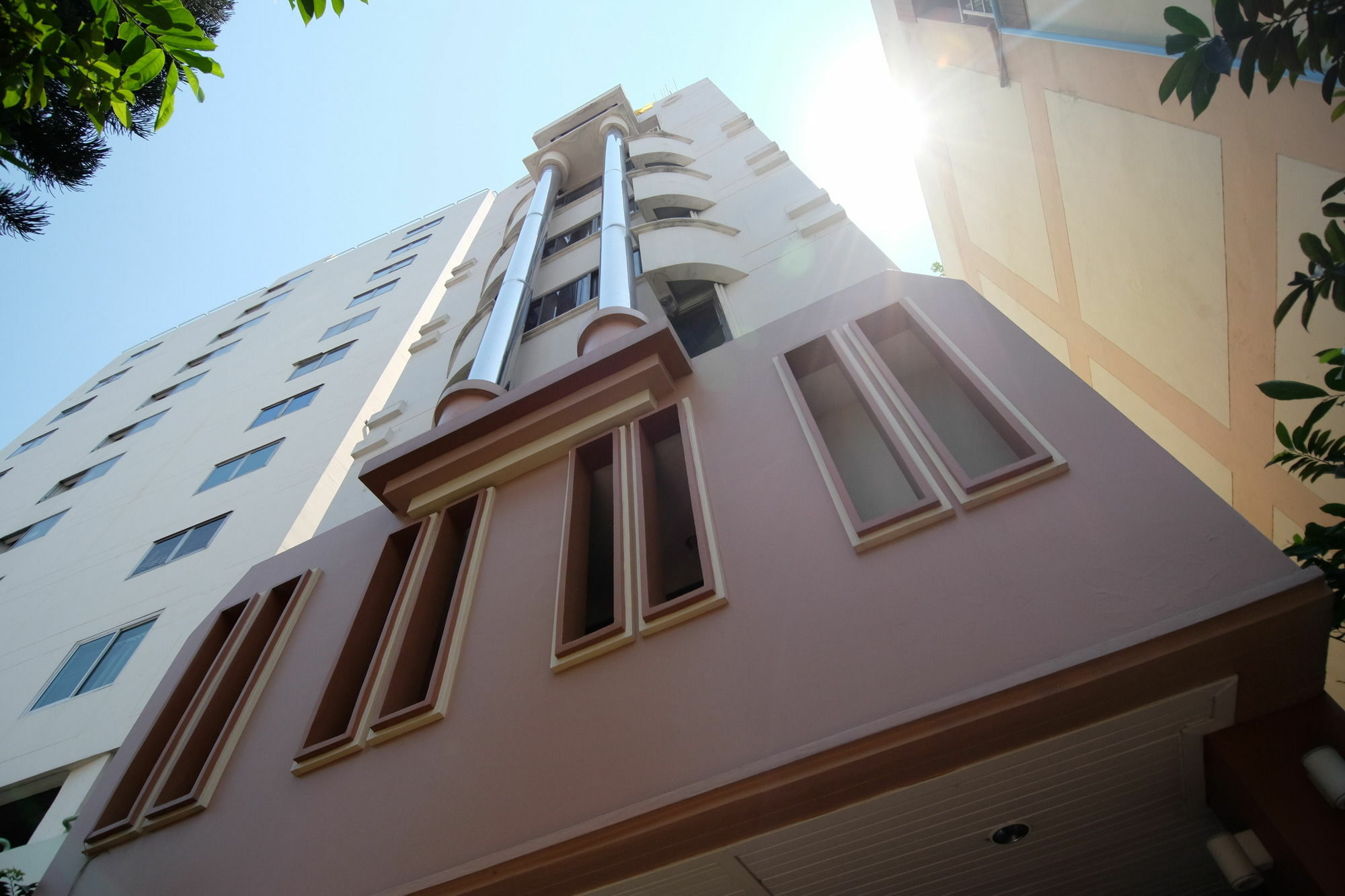 Alameda Suites Hotel Banguecoque Exterior foto